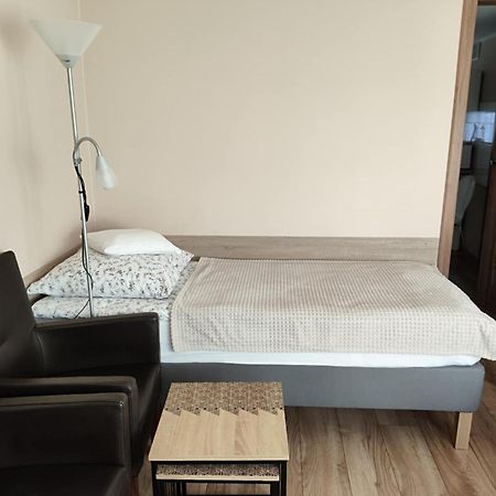 Apartamenty I Pokoje U Kryni ชตูตอวอ ภายนอก รูปภาพ