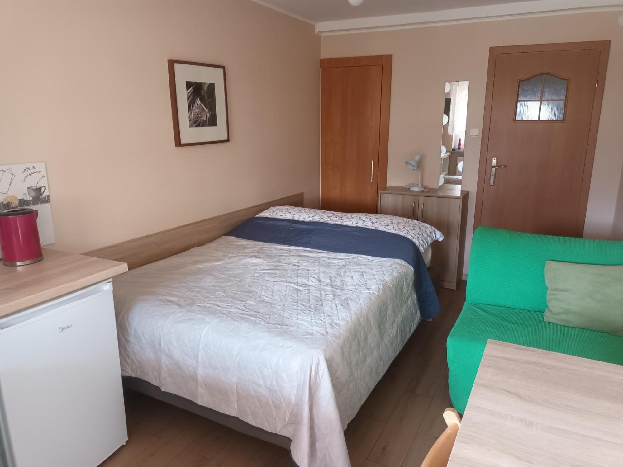 Apartamenty I Pokoje U Kryni ชตูตอวอ ภายนอก รูปภาพ