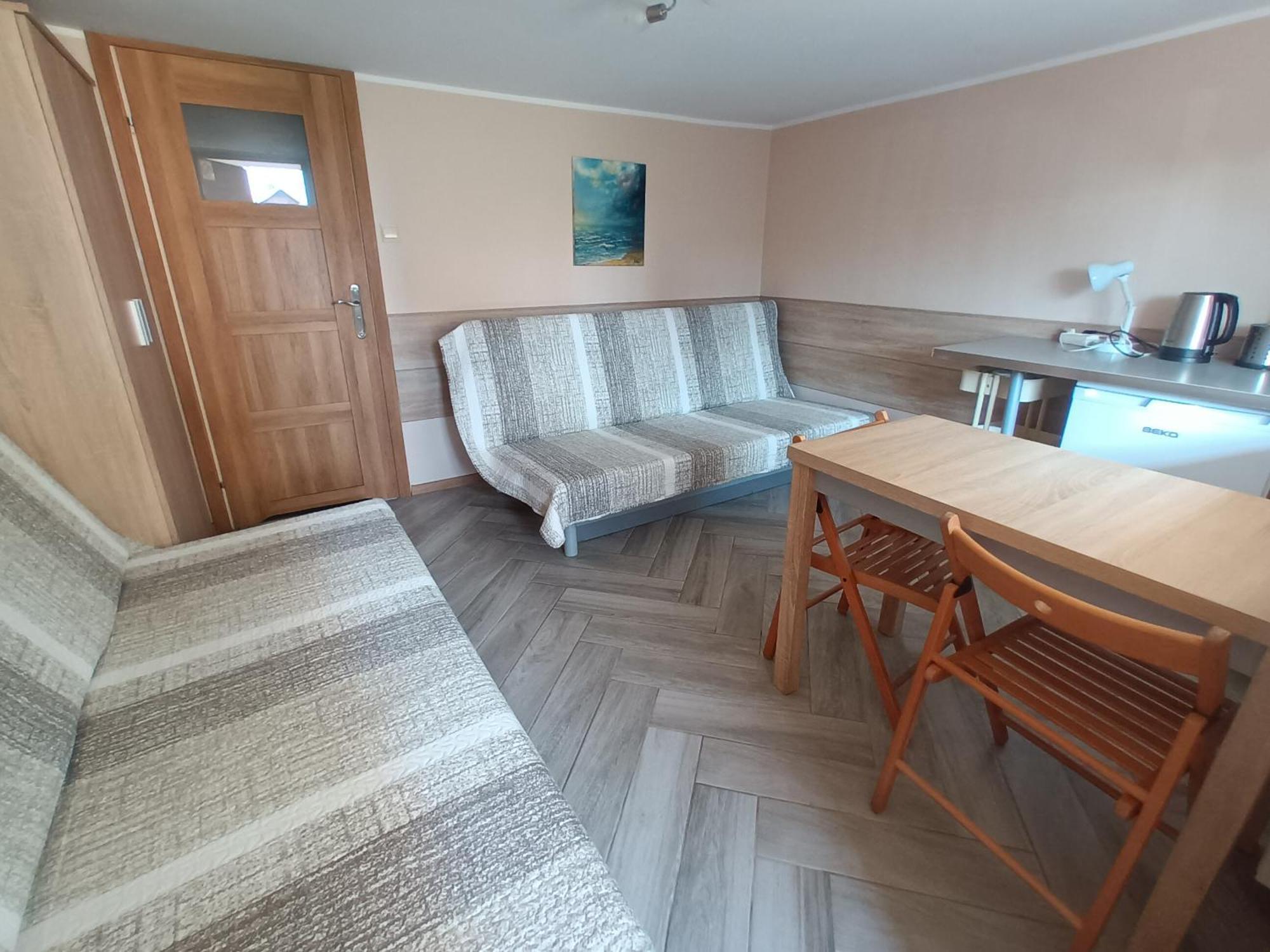 Apartamenty I Pokoje U Kryni ชตูตอวอ ภายนอก รูปภาพ