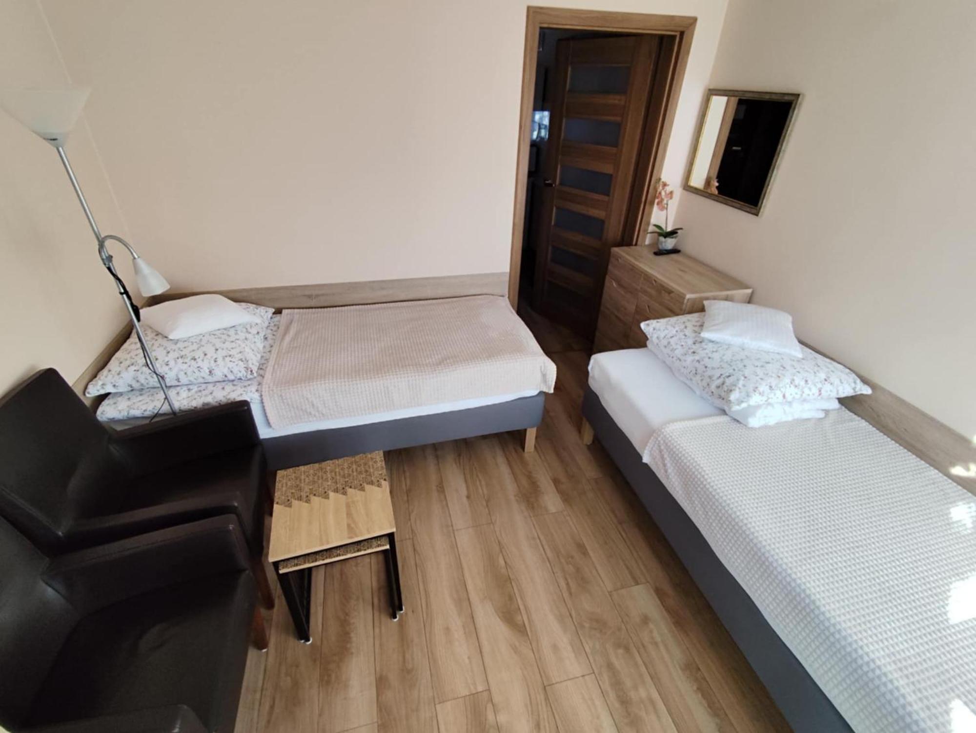 Apartamenty I Pokoje U Kryni ชตูตอวอ ภายนอก รูปภาพ